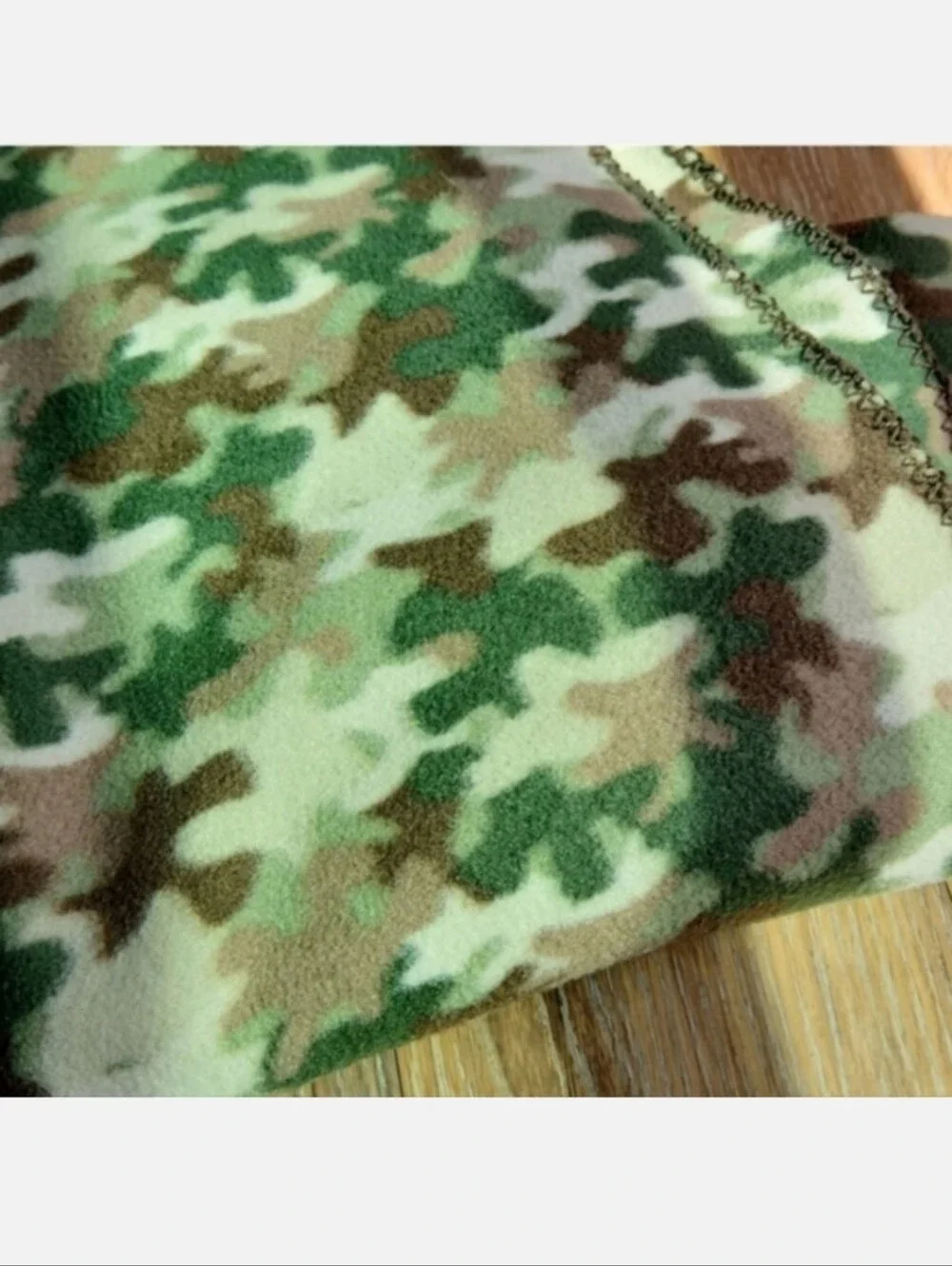 NWOT Mainstays Green Brown Tan Cream Camo Fleece Throw Blanket